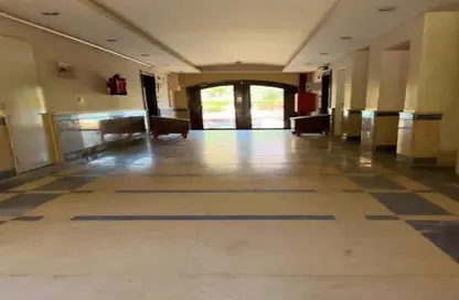 Apartment - 2 Bedrooms - 2 Bathrooms for sale in Hyde Park - New Cairo City - Cairo