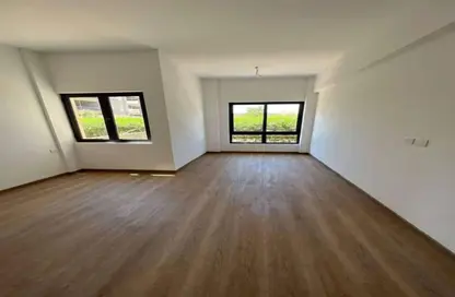 Apartment - 3 Bedrooms - 2 Bathrooms for sale in Sarai - Mostakbal City Compounds - Mostakbal City - Future City - Cairo