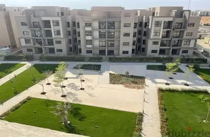 Apartment - 5 Bedrooms - 4 Bathrooms for sale in Moon Residences - Fifth Square - The 5th Settlement - New Cairo City - Cairo