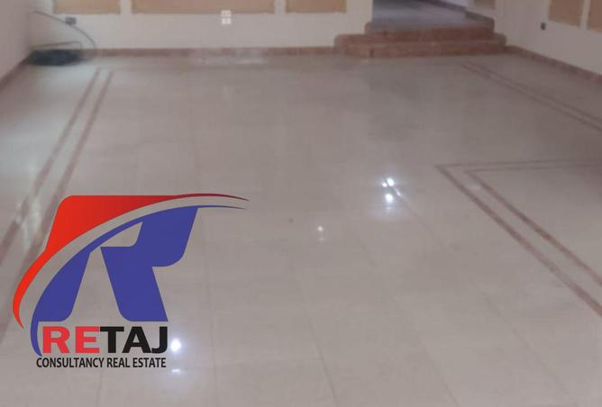 8310430 - Property Main Image