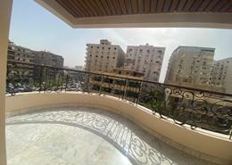 شقة - 4 غرف نوم - 3 حمامات for للبيع in شارع عباس العقاد - المنطقة الأولى - مدينة نصر - القاهرة
