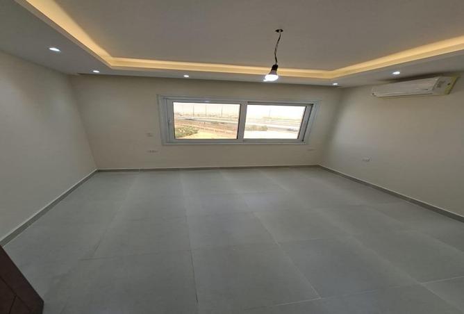 8034263 - Property Main Image