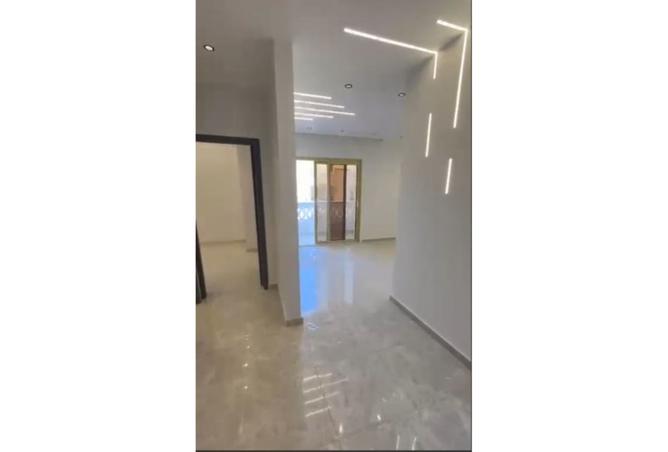7996968 - Property Image 2