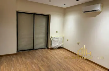 Apartment - 3 Bedrooms - 3 Bathrooms for rent in Lake View Residence - 5th Settlement Compounds - The 5th Settlement - New Cairo City - Cairo