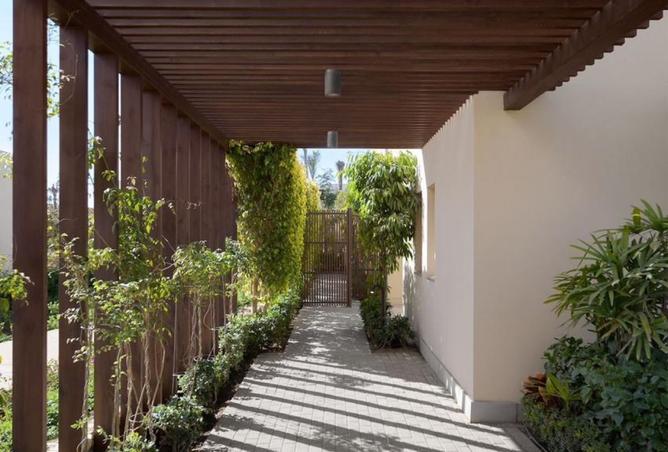 8071996 - Property Image 2