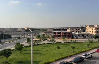 شقة - 3 غرف نوم - 3 حمامات للبيع في المجاورة الثالثة - الحي الثالث شرق - مدينة الشروق - القاهرة