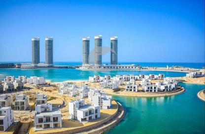 تاون هاوس - 4 غرف نوم - 4 حمامات للبيع في مازيرين - مدينة العلمين الجديدة - العلمين - الساحل الشمالي