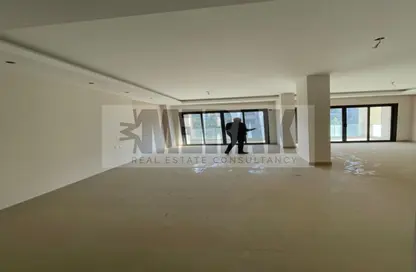 Apartment - 3 Bedrooms - 3 Bathrooms for sale in The Address East - 90 Street - The 5th Settlement - New Cairo City - Cairo