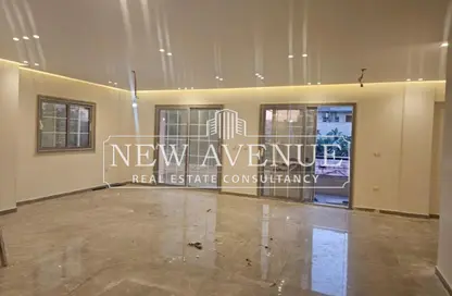 شقة - 3 غرف نوم - 2 حمامات للبيع في شارع زيزينيا - المستثمرين الجنوبية - مدينة القاهرة الجديدة - القاهرة