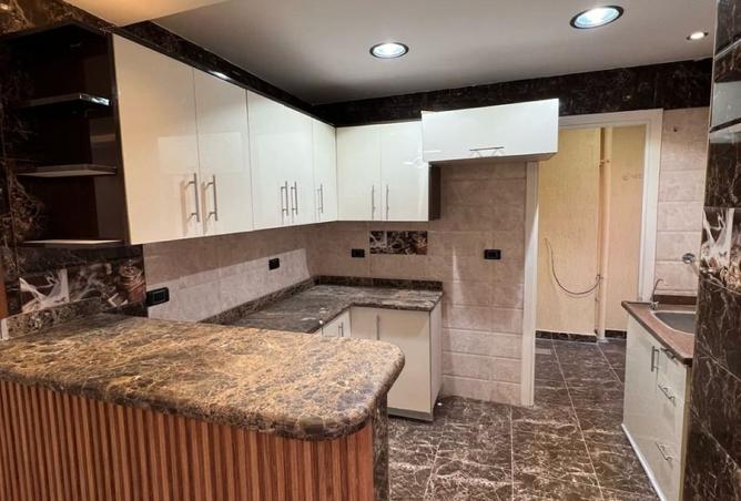 8240137 - Property Image 2