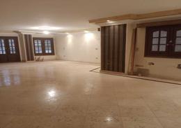 Apartment - 3 bedrooms - 2 bathrooms for للبيع in Ali Al Gendy St. - 6th Zone - Nasr City - Cairo
