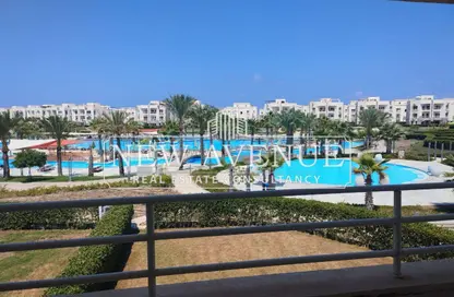 منزل مزدوج - 4 غرف نوم - 3 حمامات للبيع في أمواج - سيدي عبد الرحمن - الساحل الشمالي