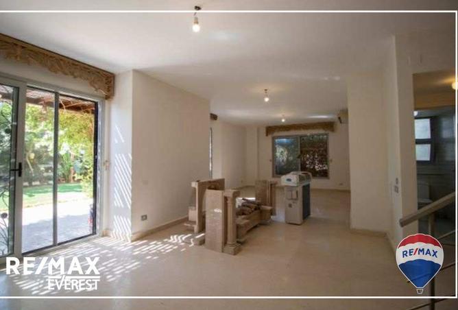 8501232 - Property Image 2