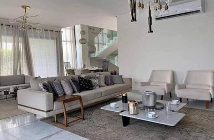 Apartment - 3 Bedrooms - 3 Bathrooms for sale in Cleopatra Square - 26th of July Corridor - 6 October City - Giza