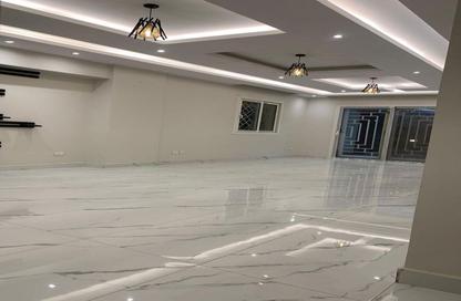 شقة - 3 غرف نوم - 2 حمامات للايجار في سكوير - كمبوندات التجمع الخامس - التجمع الخامس - مدينة القاهرة الجديدة - القاهرة