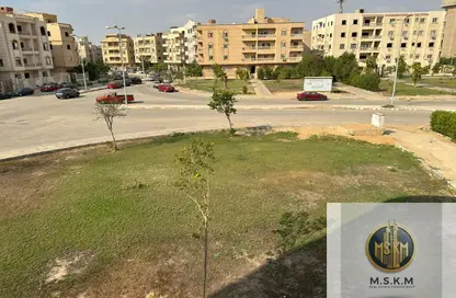 شقة - 3 غرف نوم - 2 حمامات للبيع في المجاورة الثانية - المنطقة السابعة - مدينة الشروق - القاهرة