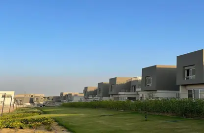 Townhouse - 4 Bedrooms - 4 Bathrooms for sale in Etapa - Sheikh Zayed Compounds - Sheikh Zayed City - Giza Townhouse - 4 Bedrooms - 4 Bathrooms for sale in Etapa - Sheikh Zayed Compounds - Sheikh Zayed City - Giza