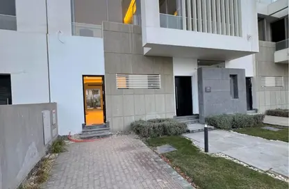 Townhouse - 3 Bedrooms - 5 Bathrooms for sale in New Giza - Cairo Alexandria Desert Road - 6 October City - Giza