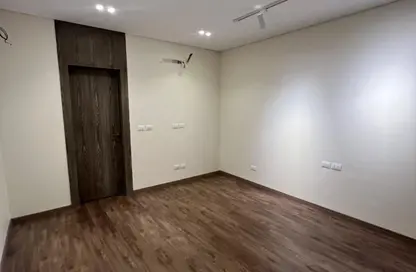 Apartment - 3 Bedrooms - 2 Bathrooms for sale in Sodic East - 6th District - New Heliopolis - Cairo