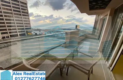 Apartment - 3 Bedrooms - 3 Bathrooms for rent in Al Geish Road - Laurent - Hay Sharq - Alexandria