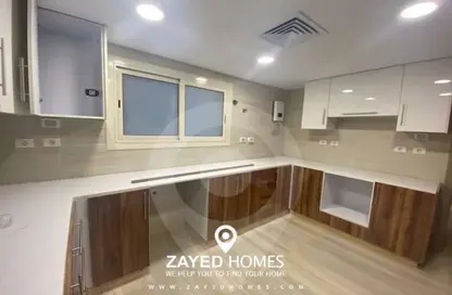 شقة - 3 غرف نوم - 3 حمامات للايجار في نيو جيزة - طريق مصر اسكندرية الصحراوي - مدينة 6 أكتوبر - الجيزة