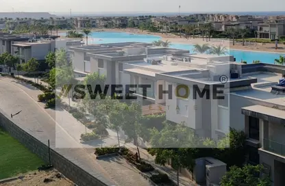 Chalet - 4 Bedrooms - 4 Bathrooms for sale in Swan Lake North Coast - Qesm Ad Dabaah - North Coast