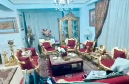 Apartment - 2 Bedrooms - 2 Bathrooms for sale in Ezzat Salama St. - 6th Zone - Nasr City - Cairo