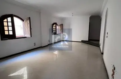 شقة - 4 غرف نوم - 2 حمامات للايجار في الحي الثالث - التجمع الخامس - مدينة القاهرة الجديدة - القاهرة