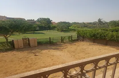 Villa - 3 Bedrooms - 2 Bathrooms for sale in Madinaty - Cairo