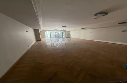 Apartment - 3 Bedrooms - 3 Bathrooms for sale in Mohamed Fawzy Moaz St. - Smouha - Hay Sharq - Alexandria Apartment - 3 Bedrooms - 3 Bathrooms for sale in Mohamed Fawzy Moaz St. - Smouha - Hay Sharq - Alexandria