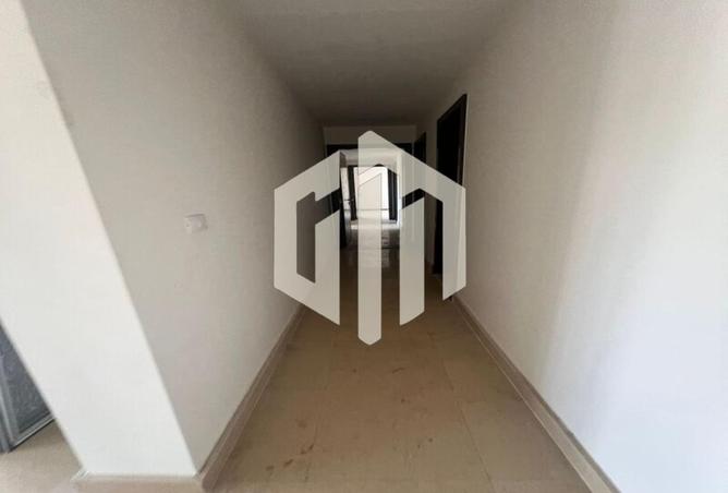 8080373 - Property Image 3
