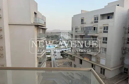Apartment - 3 Bedrooms - 3 Bathrooms for sale in Mountain View iCity - 5th Settlement Compounds - The 5th Settlement - New Cairo City - Cairo