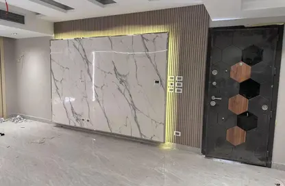 Villa - 5 Bedrooms - 4 Bathrooms for sale in Al  Rabwa - Sheikh Zayed Compounds - Sheikh Zayed City - Giza