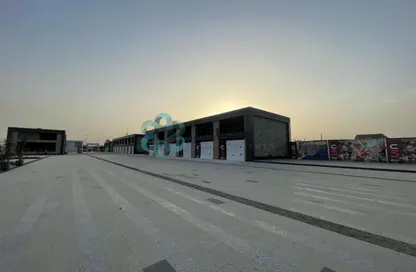 محل - استوديو - 3 حمامات للايجار في مول سيتي ووك - طريق وصلة دهشور - الشيخ زايد - الجيزة