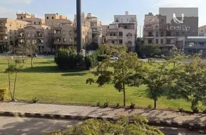 شقة - 3 غرف نوم - 3 حمامات للبيع في شرق الاكاديمية - مدينة القاهرة الجديدة - القاهرة