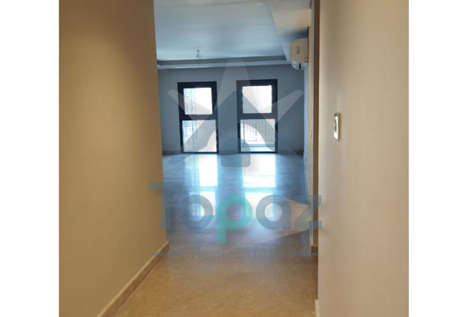 8178918 - Property Image 2