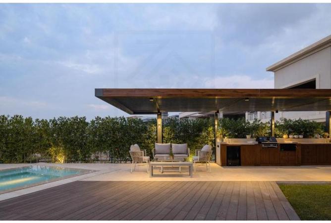 8042209 - Property Image 2