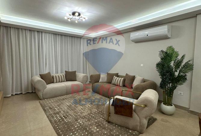 8268189 - Property Image 2