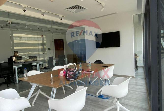 8235143 - Property Image 2