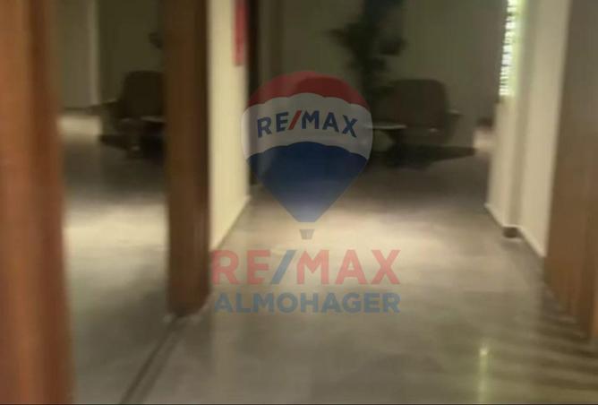 8331249 - Property Image 2