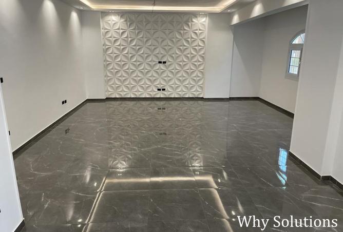 8086159 - Property Image 2