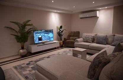 Apartment - 3 Bedrooms - 4 Bathrooms for rent in Al Mesaha St. - Dokki - Giza