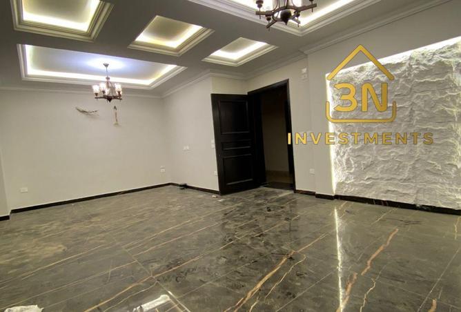 8284255 - Property Main Image