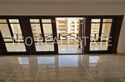 Apartment - 3 Bedrooms - 2 Bathrooms for sale in El Rehab Extension - Al Rehab - New Cairo City - Cairo