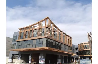 Retail - Studio - 2 Bathrooms for rent in Golden Gate - South Teseen St. - The 5th Settlement - New Cairo City - Cairo