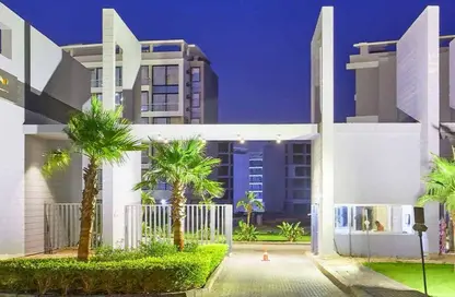 Apartment - 3 Bedrooms - 3 Bathrooms for sale in lakefront - Hadayek October - 6 October City - Giza