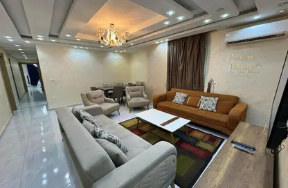 Apartment - 2 Bedrooms - 2 Bathrooms for rent in Adn St. - Mohandessin - Giza