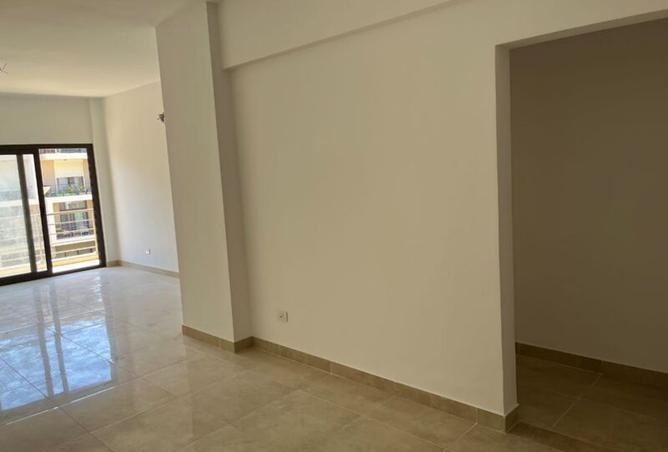 8562157 - Property Image 2