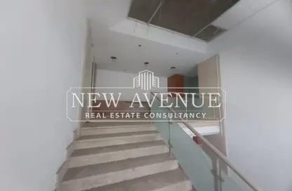 Retail - Studio - 6 Bathrooms for rent in Wadi Al Nile St. - Mohandessin - Giza