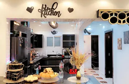 Apartment - 3 Bedrooms - 2 Bathrooms for sale in Omar Ibn Al Khattab St. - Almazah - Heliopolis - Masr El Gedida - Cairo